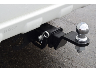 Фаркоп для Nissan Pathfinder 2004-2014 съемное крепление шара под американский квадрат
